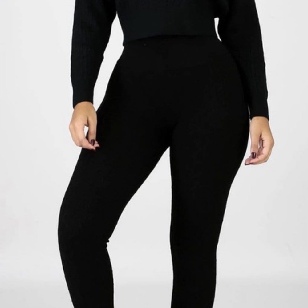 (Plus Size) Ribbed Sweater Pant Set